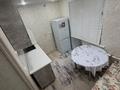 1-комнатная квартира · 27.4 м² · 2/6 этаж, мкр Юго-Восток, 29-шағынаудан Муканова 1/3 — Үйдің орналасқан жері өте ыңғайлы: • КарГУ жанында • Банковский колледж жақын • Макажанов атындағы облыстық аурухана • 5-ші поликлиника • Көлік-технологиялық колледж • Ресторандар мен дүкендер • Общягалар жақын • Автосервистар • Народный Банк • Остановка үйдің қасында Студенттерге өте ыңғайлы орналасқан! Барлық қажетті жерлер жаяу жететін қашықтықта. за 11.5 млн ₸ в Караганде, Казыбек би р-н — фото 2