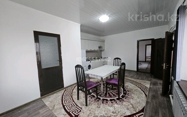 3-комнатная квартира, 100 м², 1 этаж помесячно, Усманова 72 за 100 000 〒 в Туркестане — фото 2