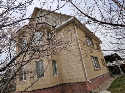 Отдельный дом · 5 комнат · 198 м² · 7 сот., мкр Теректы, Кызылтау 7 — Апортран , меруа-марлэннен 600м за 58 млн 〒 в Алматы, Алатауский р-н