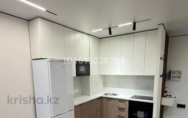 2-комнатная квартира · 40 м² · 5/6 этаж, Халиуллина 196/17 за 280 000 ₸ в Алматы, Медеуский р-н — фото 2