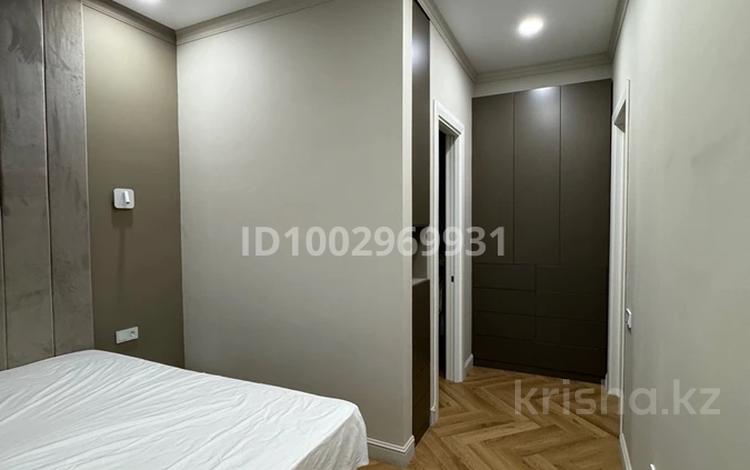 3-бөлмелі пәтер · 90.2 м² · 8/8 қабат, Навои — Навои Жандосова, бағасы: 100 млн ₸ в Алматы, Ауэзовский р-н — фото 2