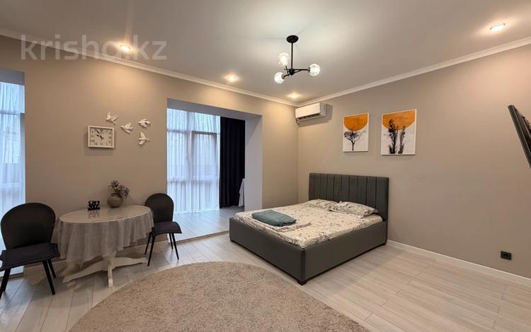 1-бөлмелі пәтер · 46 м² · 1/3 қабат, КАЙРАТА РЫСКУЛБЕКОВА (ПАРК КИРОВА) 62, бағасы: 19.4 млн ₸ в Уральске — фото 2