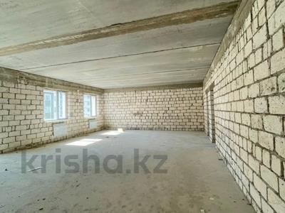 4-комнатная квартира · 110 м² · 5/6 этаж, 29а мкр 10 за 15 млн ₸ в Актау