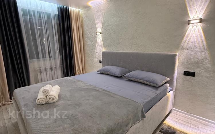 1-комнатная квартира · 48 м² · 2/5 этаж, Уранхаева 20 — ЛЮКС,Кондиционер, В самом Центре города за 1 500 〒 в Семее — фото 4