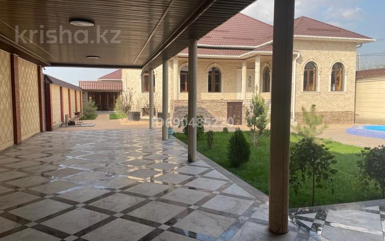 Дача · 3 комнаты · 250 м², Кутмекен — Ворошиловка за 100 000 〒 в Шымкенте — фото 2