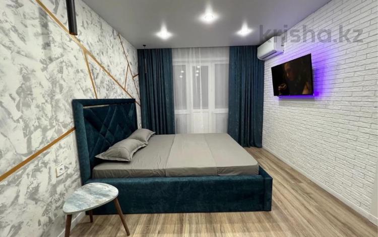 1-бөлмелі пәтер · 54 м² · 2/5 қабат, 4 мкр авангард, бағасы: 12 000 ₸ в Атырау, мкр Авангард-4 — фото 2