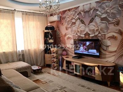3-комнатная квартира · 72 м² · 8/9 этаж, мкр Жетысу-1 — Момышулы-улугбека за 58.5 млн ₸ в Алматы, Ауэзовский р-н