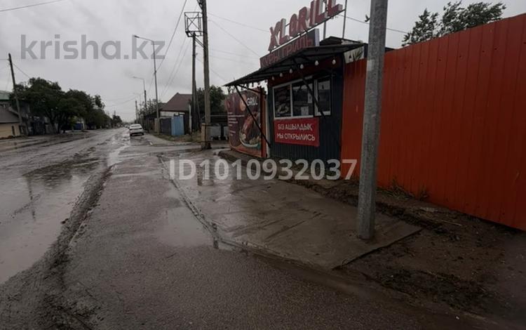 Киоск с точкой · 6 м² за 1 млн ₸ в Атырау — фото 4