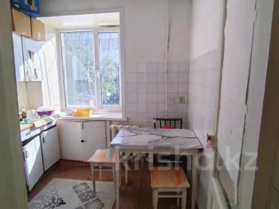 2-бөлмелі пәтер · 43 м² · 2/5 қабат, Назарбаева 19, бағасы: 20.5 млн ₸ в Караганде, Казыбек би р-н