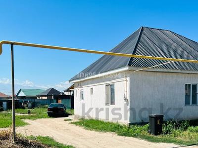 Жеке үй · 3 бөлме · 80 м² · 7 сот., Аксу 80/1 — 300 м до главный трассы., бағасы: 28 млн 〒 в 