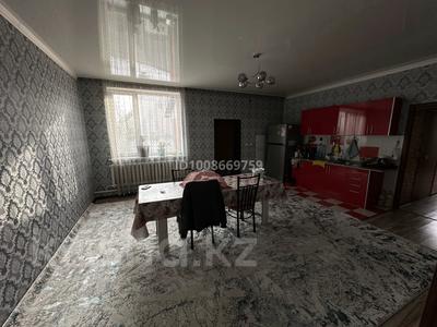Отдельный дом · 13 комнат · 350 м² · 10 сот., Бейбитшилик 18а за 95 млн ₸ в 