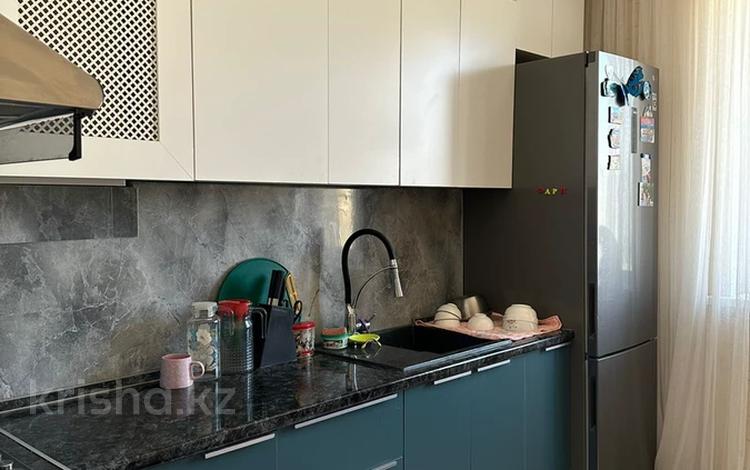3-комнатная квартира · 78 м² · 4/9 этаж, Туран 2 717/2 за 170 000 ₸ в Шымкенте, Каратауский р-н — фото 2