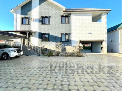 Отдельный дом · 7 комнат · 500 м² · 14 сот., мкр Лесхоз, Медеубаева 5А за 85 млн ₸ в Атырау