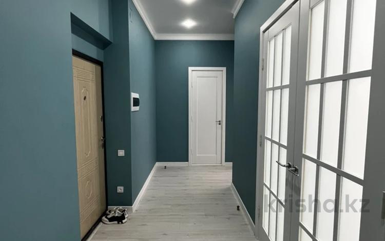 2-комнатная квартира · 70 м² · 3/16 этаж, 16-й мкр , ​16-й микрорайон 64 за 23.5 млн ₸ в Актау — фото 2