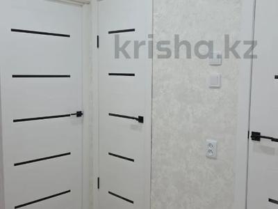 2-комнатная квартира · 54 м² · 1/5 этаж, Абая 120 А — 17 школа за 23 млн ₸ в Петропавловске