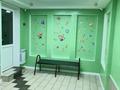 Свободное назначение, офисы, медцентры и аптеки, образование, кабинеты и рабочие места · 40 м² за 180 000 ₸ в Уральске — фото 5