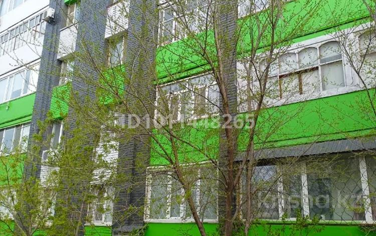 1-комнатная квартира · 40.4 м² · 3/9 этаж, мкр 4 2 за 14.5 млн ₸ в Уральске — фото 2