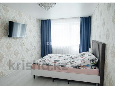 1-комнатная квартира, 35 м², 3/9 этаж посуточно, Назарбаева за 10 000 〒 в Петропавловске