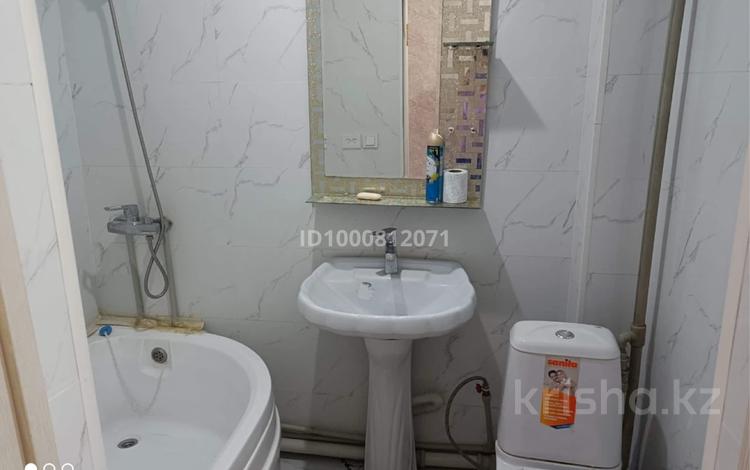 1-комнатная квартира · 35 м² · 2/5 этаж, 1 микрорайон 2 за 8.7 млн 〒 в Туркестане — фото 2