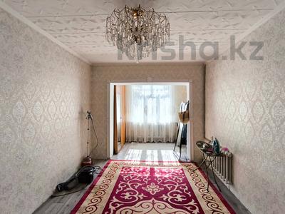 4-комнатная квартира · 100 м² · 1/5 этаж, 4-й микрорайон — Школа №78 за 33.5 млн ₸ в Шымкенте, Туран р-н