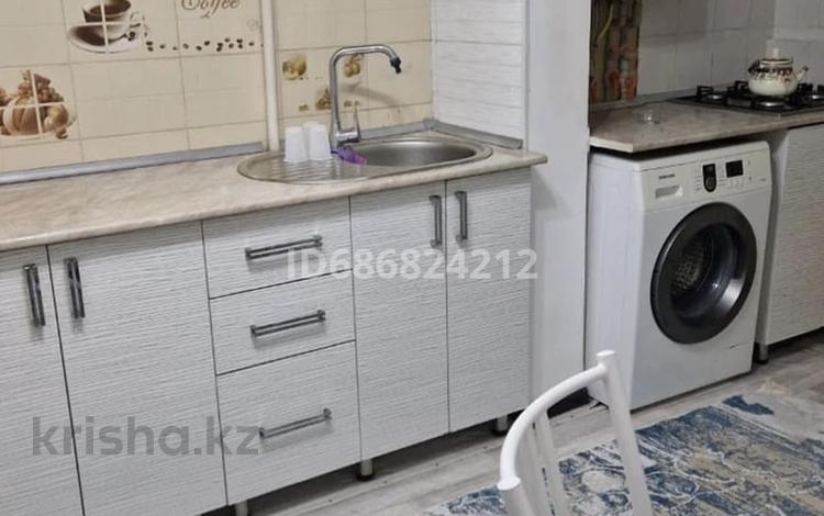 2-бөлмелі пәтер · 52 м² · 1/5 қабат, 8-шағынаудан 16 — Акация,юг сити,бывшая улица Аскарова, бағасы: 13 000 ₸ в Шымкенте, Туран р-н — фото 15
