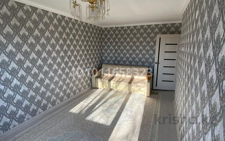 2-комнатная квартира · 45 м² · 4/5 этаж, владимирский 22 за 17 млн ₸ в Атырау, мкр Авангард-2 — фото 2