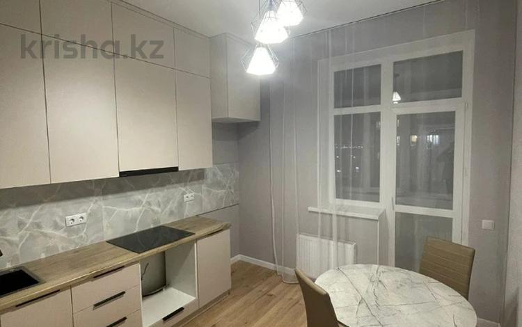 1-комнатная квартира, 37 м², 8/9 этаж, Толе би за 21 млн 〒 в Астане, Нура р-н — фото 4