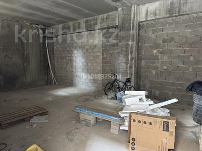 Свободное назначение, офисы, магазины и бутики, склады · 79 м² за 350 000 〒 в Актау, 17-й мкр