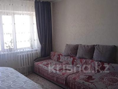 3-комнатная квартира, 60 м², 3/5 этаж помесячно, Гарышкер 183 а за 130 000 〒 в Талдыкоргане