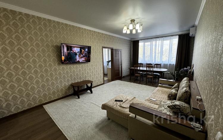 3-бөлмелі пәтер · 90 м² · 2/11 қабат, Алиханова, бағасы: 55 млн ₸ в Караганде, Казыбек би р-н — фото 2