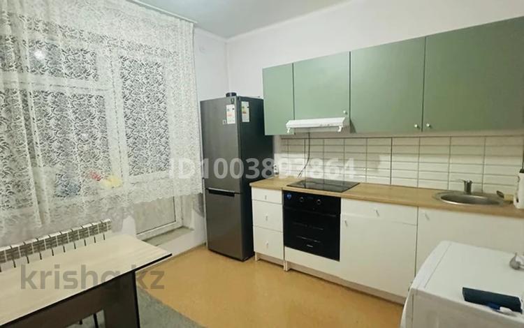 1-комнатная квартира · 39 м² · 12/12 этаж, Дукенулы 38/1 за 19 млн ₸ в Астане, Сарыарка р-н — фото 2