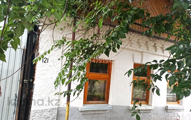 Жеке үй · 5 бөлме · 62 м² · 3 жүзд., Ескалиева 121 — Пересечение улиц Савичева и Караш, бағасы: 25 млн ₸ в Уральске — фото 2