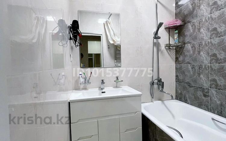 2-комнатная квартира · 62 м² · 2/5 этаж, улица Евгения Брусиловского 58 за 180 000 ₸ в Петропавловске — фото 2