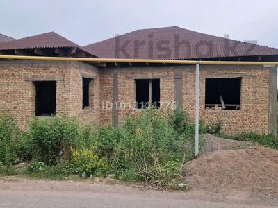 Отдельный дом · 4 комнаты · 100 м² · 5.5 сот., Заводская — Садик Болашақ, мешіт, баня, магазин за 28 млн ₸ в Каскелене