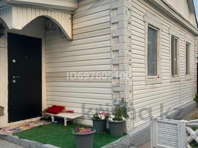 Отдельный дом · 5 комнат · 150 м² · 5 сот., Авиационная — 5 школой за 19 млн ₸ в Актобе, мкр Гормолзавод