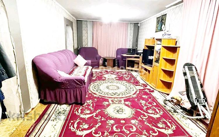 Отдельный дом · 3 комнаты · 50 м² · 5 сот., Мирный 17 — Сатпаева за 15 млн 〒 в Семее — фото 19