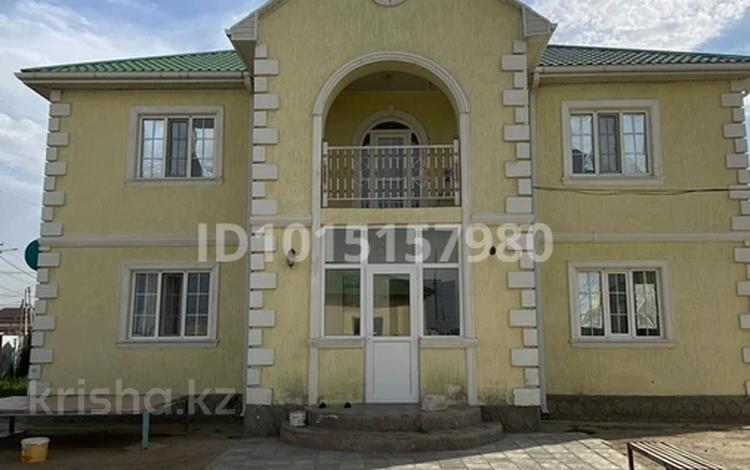 Отдельный дом · 7 комнат · 350 м² · 10 сот., мкр Геолог, Мусаев 28 за 50 млн ₸ в Атырау — фото 2