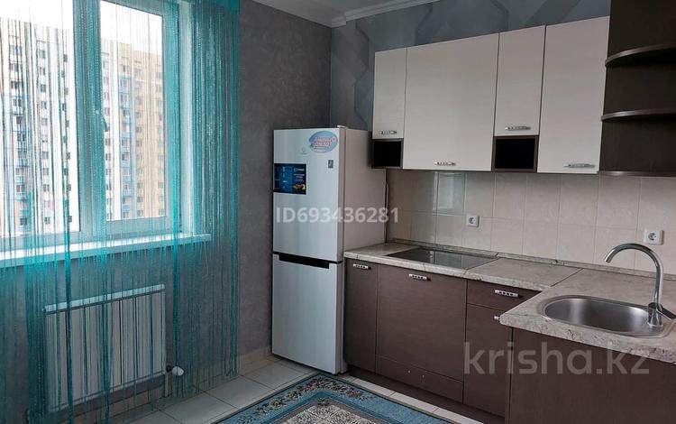 1-комнатная квартира, 38 м², 6/12 этаж, мкр Акбулак 43 за 26 млн 〒 в Алматы, Алатауский р-н — фото 9