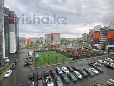 3-комнатная квартира, 89 м², 5/10 этаж, Казыбек би 9/3 за 45 млн 〒 в Усть-Каменогорске