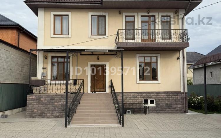 Отдельный дом · 6 комнат · 320 м² · 10 сот., мкр Мадениет за 123 млн ₸ в Алматы, Алатауский р-н — фото 2