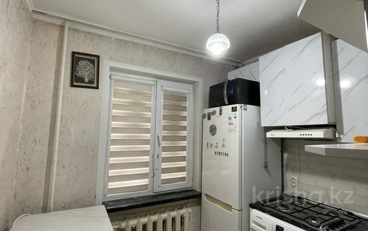 3-комнатная квартира · 60 м² · 4/5 этаж, мкр Орбита-2 23 за 300 000 ₸ в Алматы, Бостандыкский р-н — фото 2