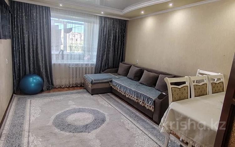 3-комнатная квартира · 62 м² · 4/5 этаж, Майкудук, Мкр Восток-5 38 за 200 000 ₸ в Караганде, Алихана Бокейханова р-н — фото 2