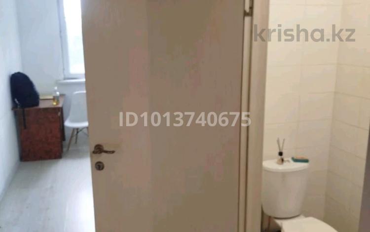 3-бөлмелі пәтер · 68.7 м² · 3/12 қабат, ул. Скрябина д. 28/3, бағасы: 52 млн ₸ в Алматы, Жетысуский р-н — фото 2