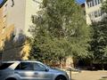 1-комнатная квартира · 50 м² · 5/5 этаж, мкр Строитель 16/2 за 120 000 ₸ в Уральске — фото 2