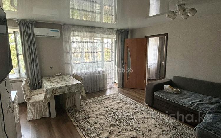 2-комнатная квартира · 43 м² · 5/5 этаж, Назарбаева 11/2 за 220 000 ₸ в Усть-Каменогорске, Ульбинский — фото 2