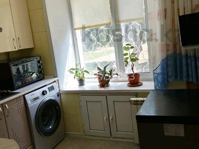 3-бөлмелі пәтер · 60.1 м² · 1/5 қабат, ул. Ивана Франко 22, бағасы: 16.5 млн ₸ в Рудном