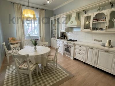 Отдельный дом · 4 комнаты · 248 м² · 25 сот., Шахмета Кусаинова 114 за 90 млн 〒 в Акмолинской обл.