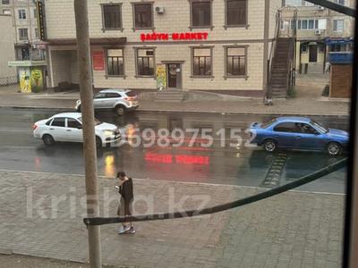 1-комнатная квартира · 42 м² · 2/5 этаж, 1 мкр 23 дом 35 кв — Центр, дом за остановкой Коктем за 80 000 〒 в Кульсары