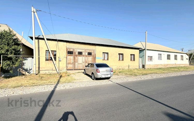 Отдельный дом · 5 комнат · 132 м² · 8 сот., мкр Самал-3, Алпамыс Батыра 20 за 30 млн ₸ в Шымкенте, Абайский р-н — фото 2