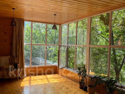 4-комнатная квартира · 180 м² · 2/5 этаж, Туран 14/1 — Туран за 135 млн ₸ в Астане, Нура р-н